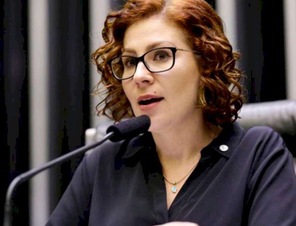 TRE-SP Cassa Mandato de Carla Zambelli e a Declara Inelegível por Oito Anos