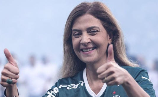 Ela falou ISSO MESMO: “O dinheiro é meu”, Leila Pereira BATE DE FRENTE sobre críticas com gastos no Palmeiras